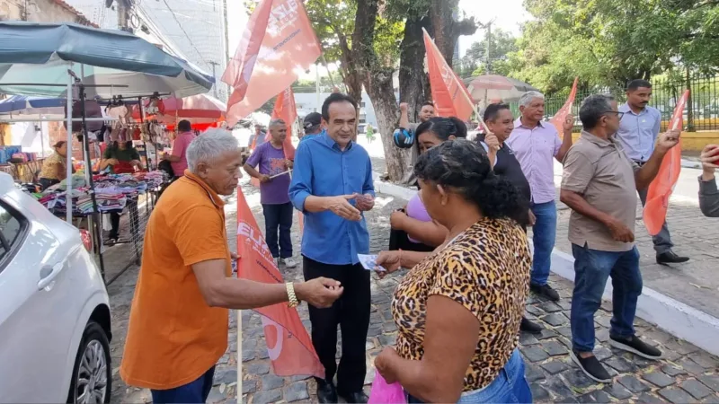 Rádio 105 FM — Elizeu Aguiar faz caminhada no Centro de Teresina Eduarda Barradas (G1) O candidato ao governo do Piauí, Elizeu Aguiar (Novo), defendeu o corte de gastos públicos do estado, a diminuição dos impostos estaduais e a revitalização do Centro de Teresina em caminhada pelos arredores da Praça da Bandeira e Shopping da Cidade, na capital, na [&hellip;]